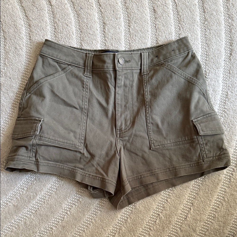 Holster green ultra high rise mom short